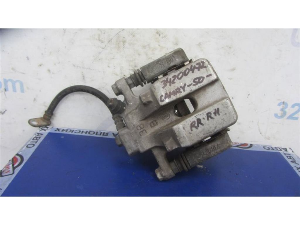 47830-06120 | Суппорт тормозной задн. прав. TOYOTA CAMRY 50 12-15