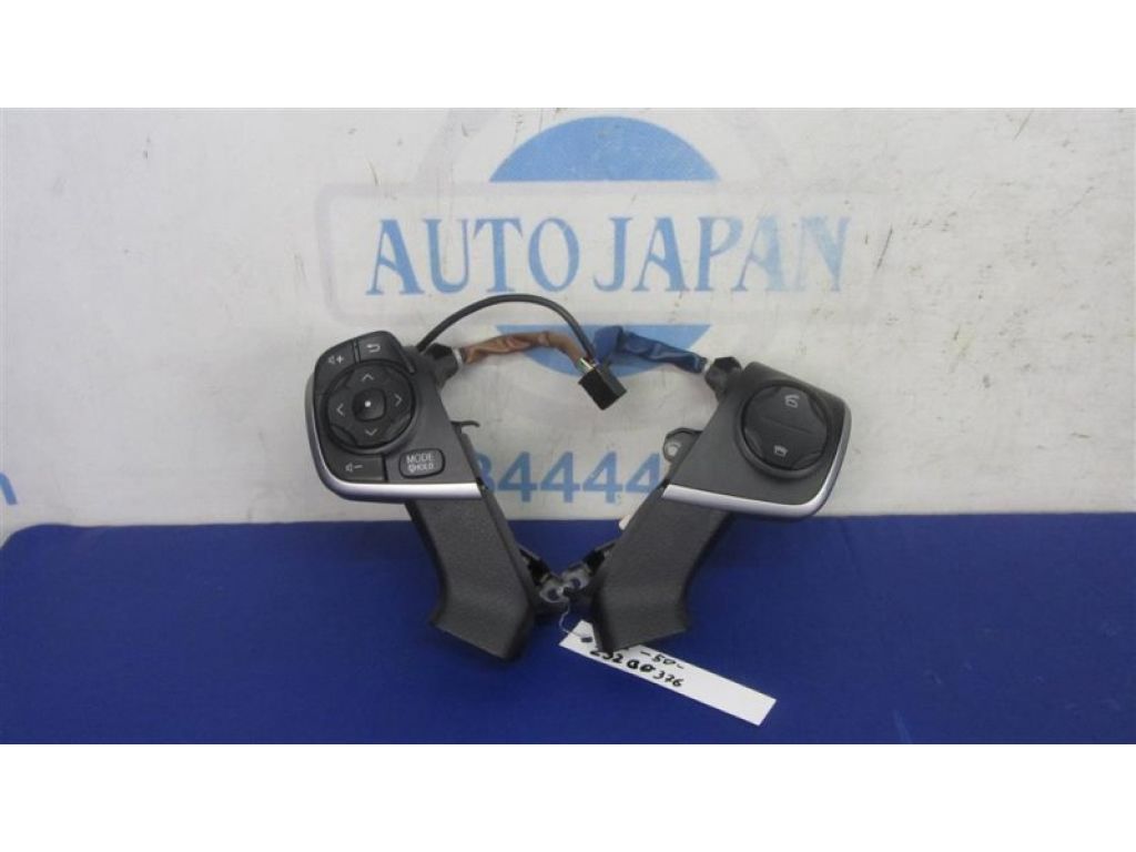 84250-06290 | Кнопки на руль TOYOTA CAMRY 50 12-15