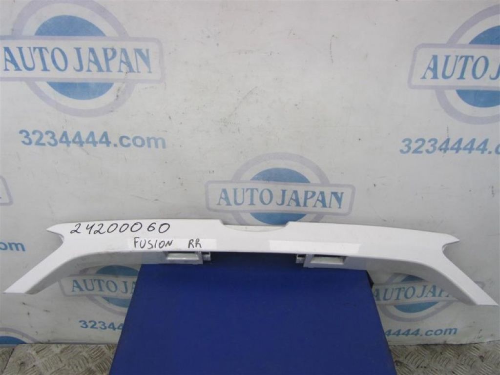 DS7Z-5443400-BA | Панель подсветки номера FORD FUSION 14-