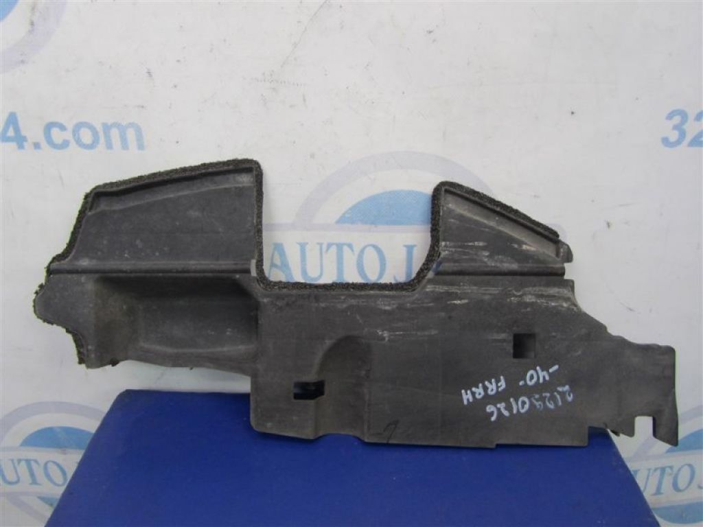 53293-33030 | Дефлектор радіатора передн. прав. TOYOTA CAMRY 40 06-11