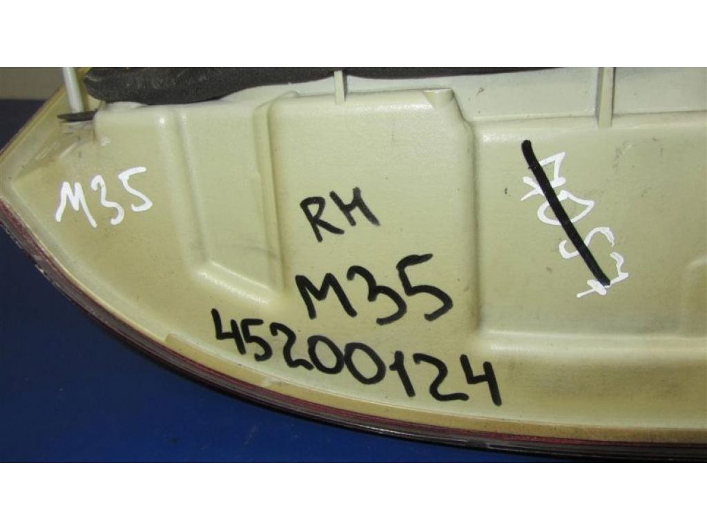 26550-EH125 | Ліхтар зовнішній задн. прав. INFINITI M35/M45 04-10 - Фото 4