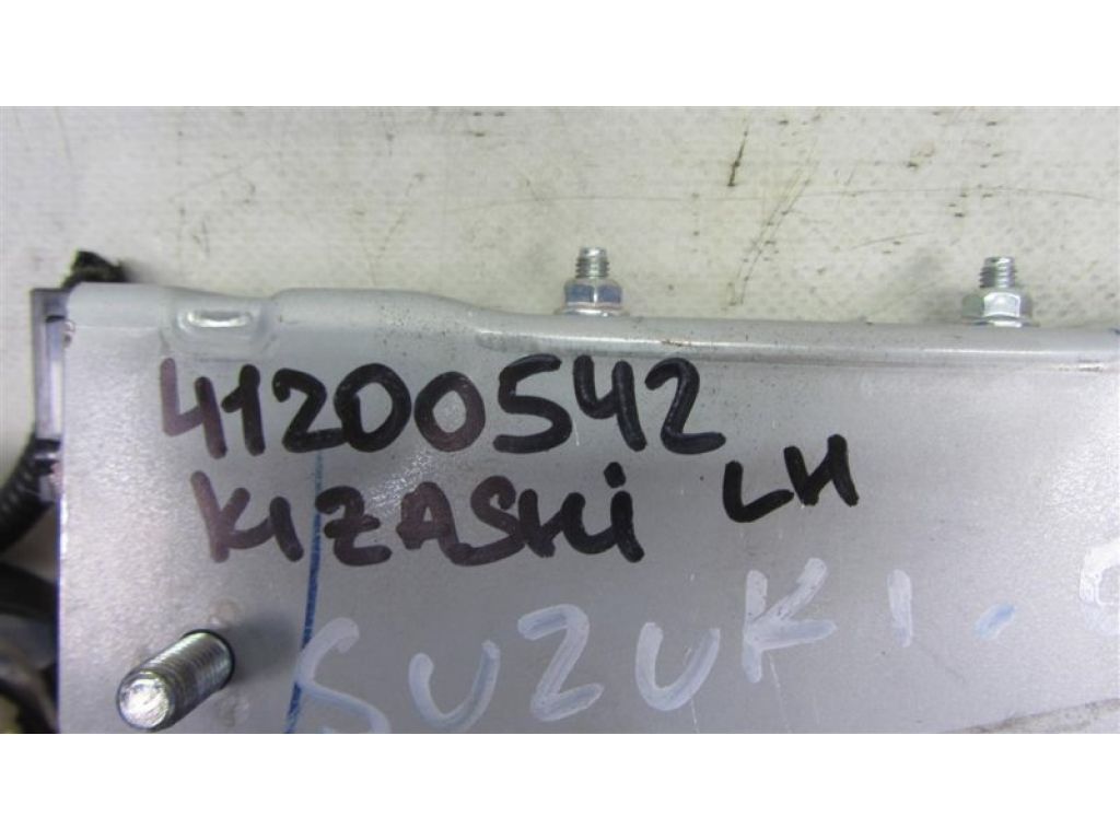 85850-57L00 | Подушка безопасности в сиденье передн. лев. SUZUKI KIZASHI 09-14 - Фото 2