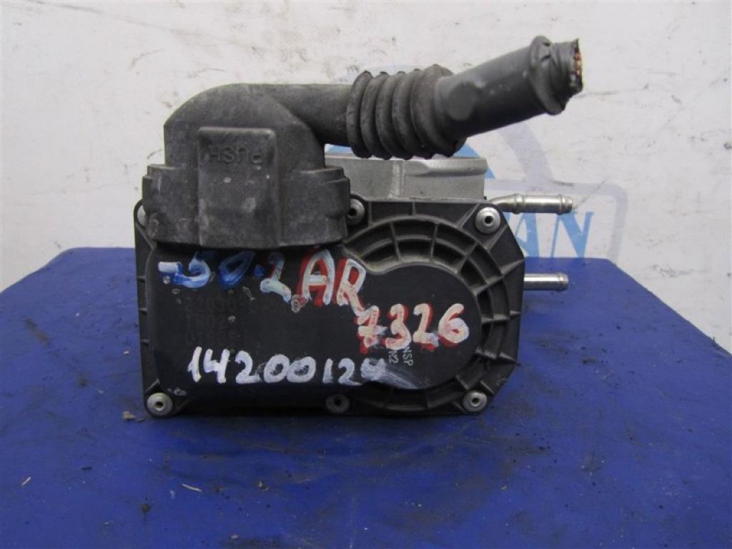 22030-0V010 | Дроссельная заслонка TOYOTA CAMRY 50 12-15
