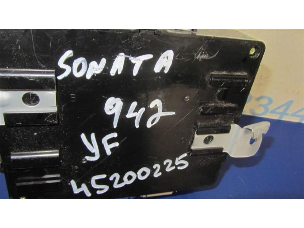 95400-3Q004 | Блок комфорта HYUNDAI SONATA YF 10-14 - Фото 3