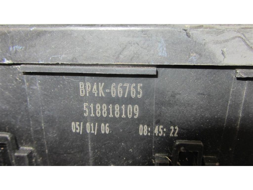 EG21-66-760B | Блок предохранителей моторный отсек MAZDA CX-7 06-12 - Фото 4