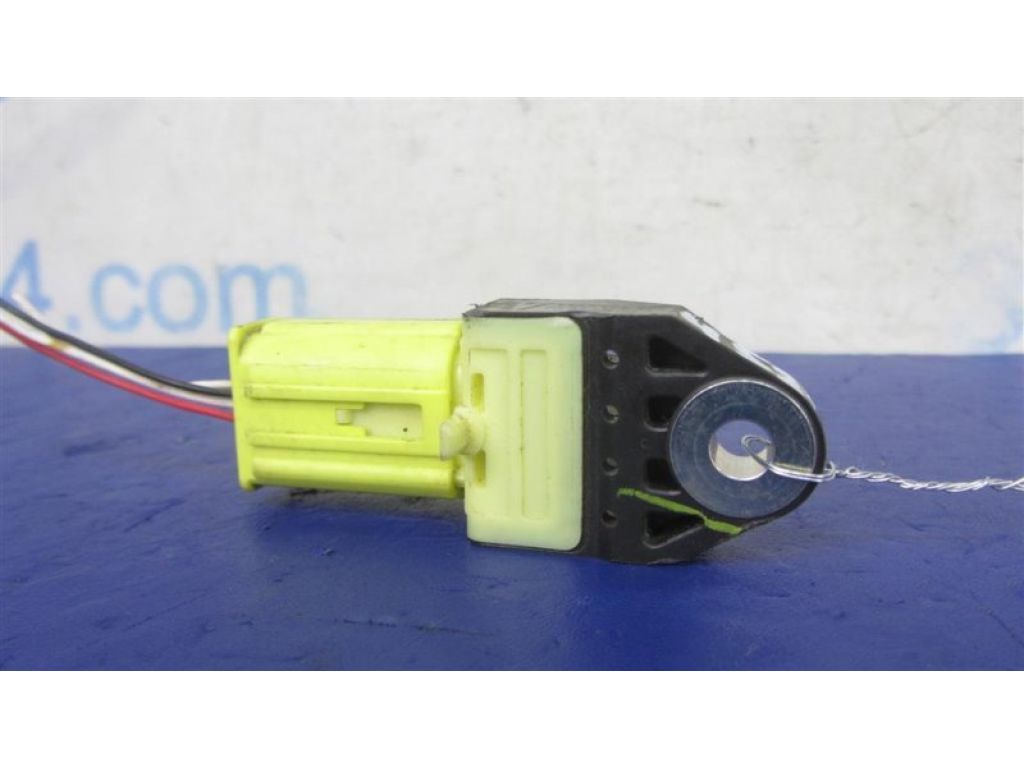 89831-08020 | Датчик удара TOYOTA SIENNA 11-16 - Фото 4