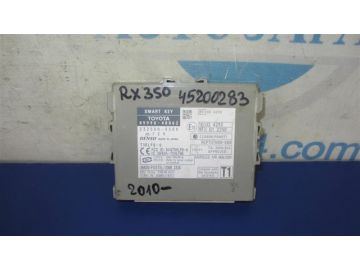 Блок керування центральним замком LEXUS RX350/450 09-15