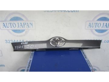Панель подсветки номера TOYOTA CAMRY 50 12-15
