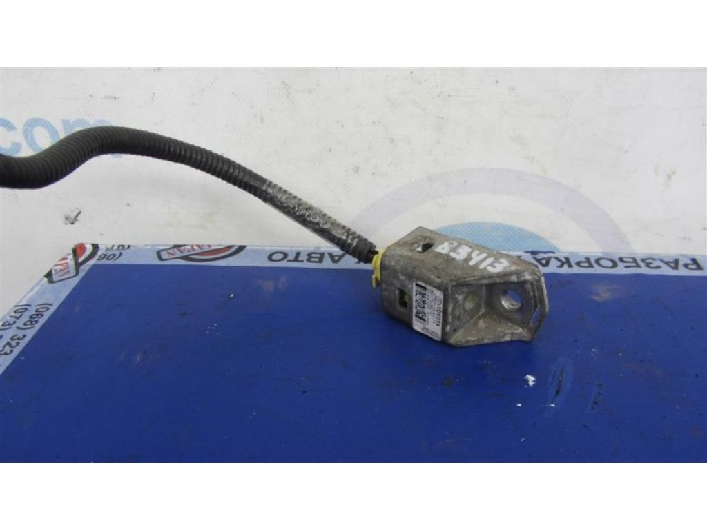 89173-06070 | Датчик удара передн. LEXUS ES350 06-12