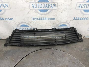 Решітка переднього бампера LEXUS ES350 12-18