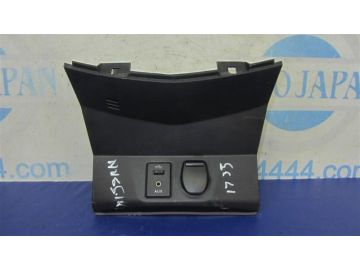 USB адаптер NISSAN X-TRAIL/ROGUE T32 13-20