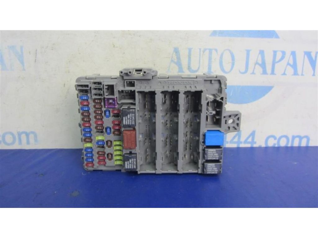 38200-TX4-A11 | Блок запобіжників салон ACURA RDX 12-19