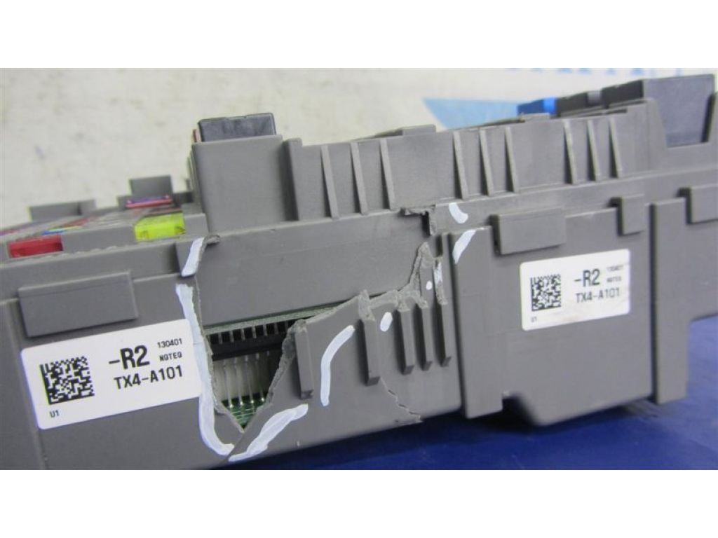 38200-TX4-A11 | Блок запобіжників салон ACURA RDX 12-19 - Фото 3