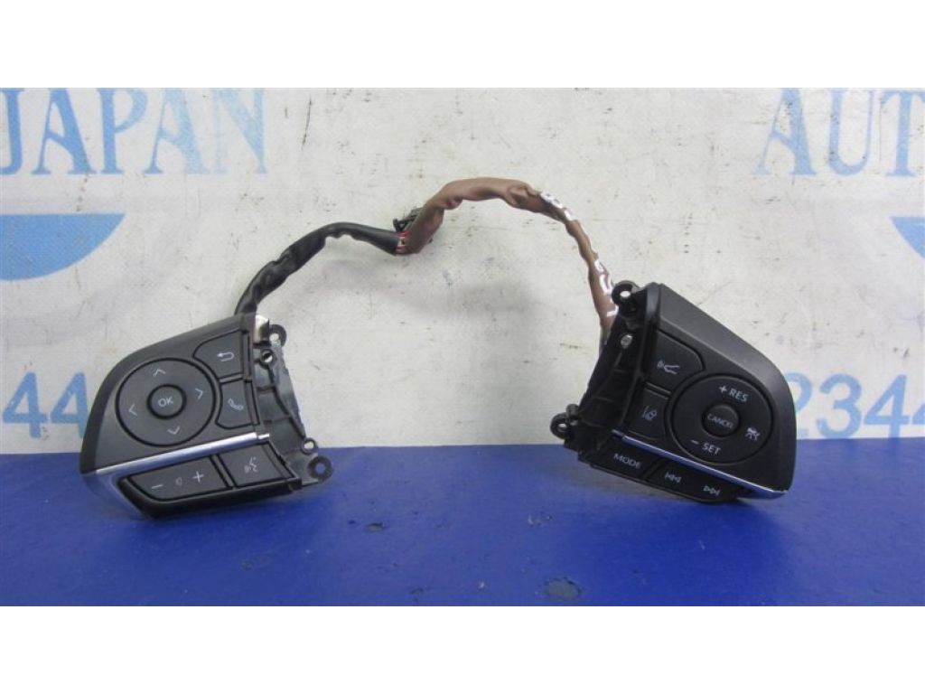 84250-06850-C0 | Кнопки на руль TOYOTA CAMRY 70 17-