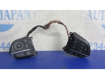 Кнопки на руль TOYOTA CAMRY 70 17-
