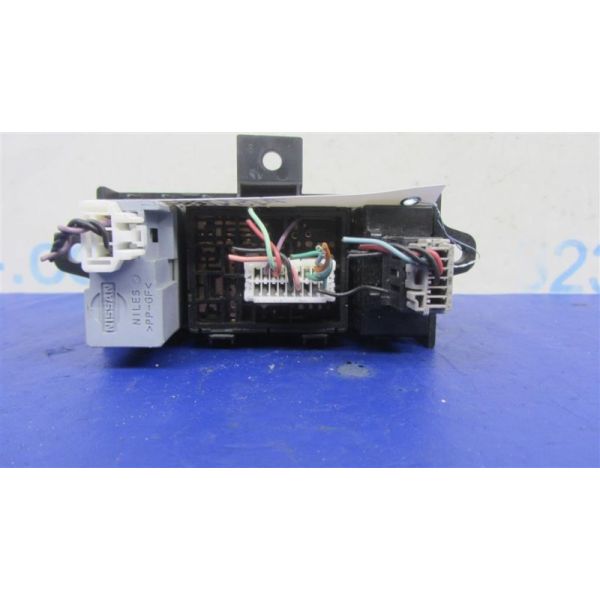 Блок кнопок торпедо NISSAN QX56 / TITAN / ARMADA 04-16 25570-CT00B — 3