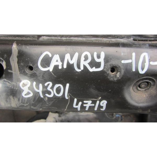 Балка передньої підвіски TOYOTA CAMRY 10 92-96 51100-06020 — 2