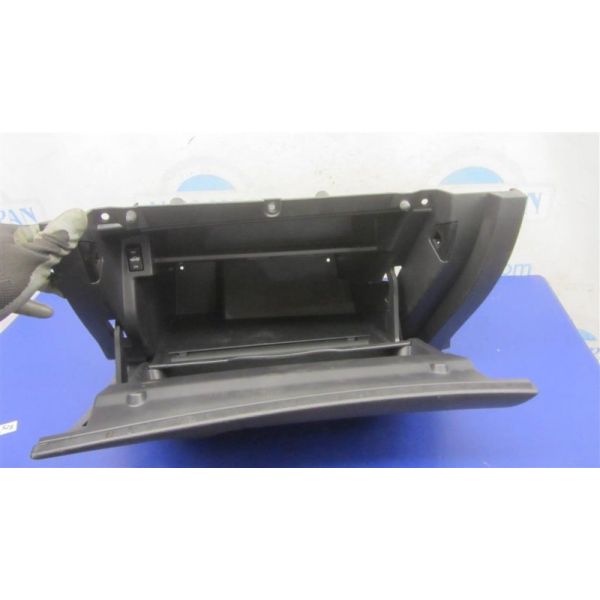 Бардачок NISSAN ALTIMA L33 12-18 68102-3TA0A — 3