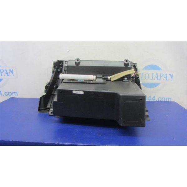 Бардачок NISSAN ALTIMA L33 12-18 68102-3TA0A — 5
