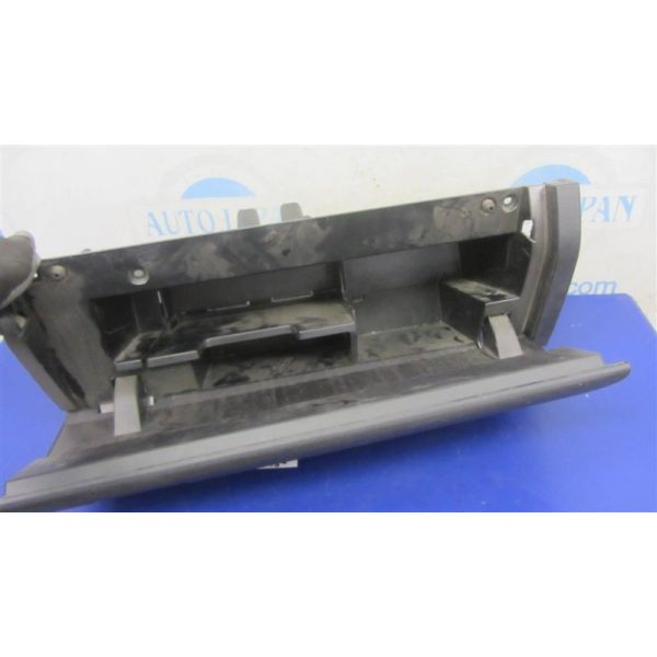 Бардачок TOYOTA TUNDRA 13- 55433-0C040 — 3