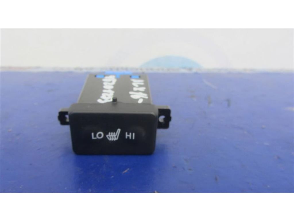35650-TX6-003 | Кнопка обогрева сидений лев. ACURA ILX 16-19
