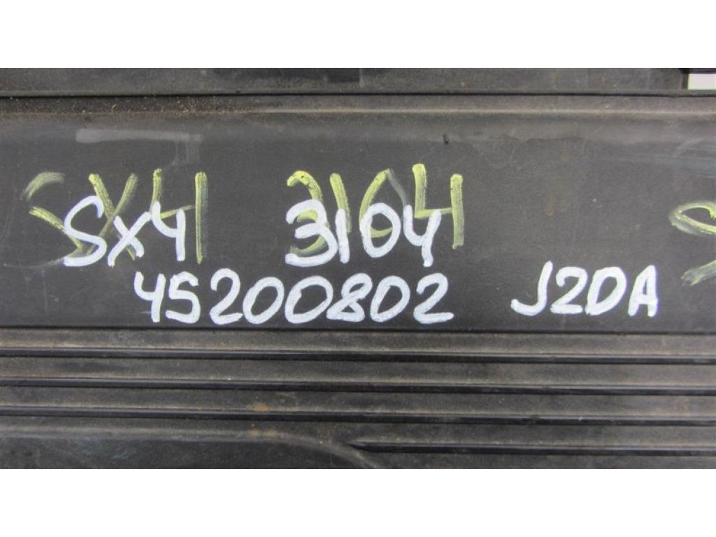 13700-80J00 | Корпус воздушного фильтра SUZUKI SX4 06-13 - Фото 2