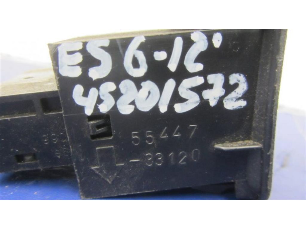 84840-33080 | Кнопка открывания багажника внутренняя LEXUS ES350 06-12 - Фото 2