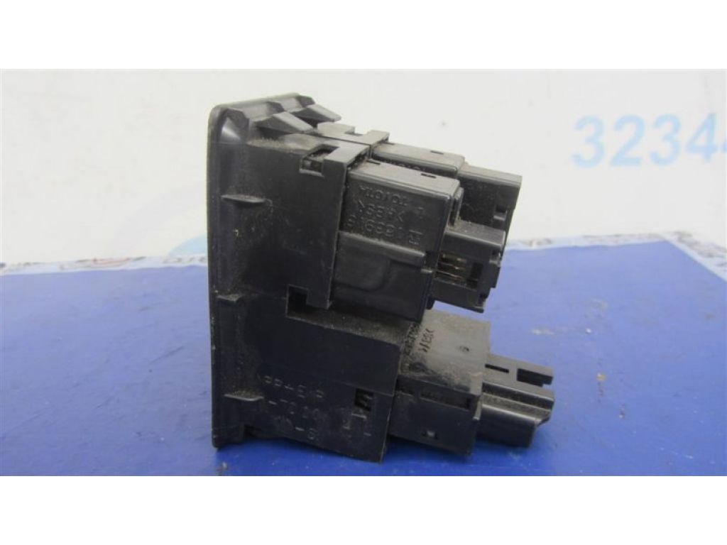 84840-33080 | Кнопка открывания багажника внутренняя LEXUS ES350 06-12 - Фото 4