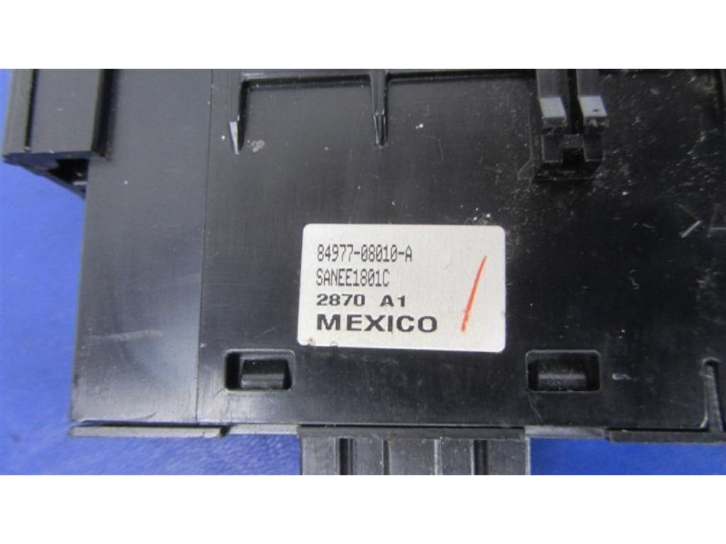84977-08010 | Кнопка TOYOTA SIENNA 11-16 - Фото 3