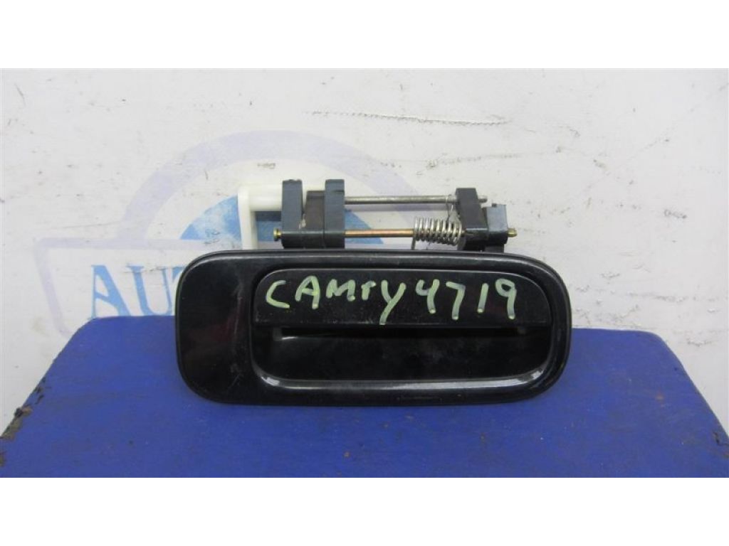 69230-06020-G3 | Ручка двери наружная задн. прав. TOYOTA CAMRY 10 92-96