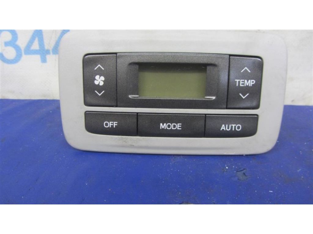 55900-08130-B0 | Блок керування піччю задн. TOYOTA SIENNA 11-16