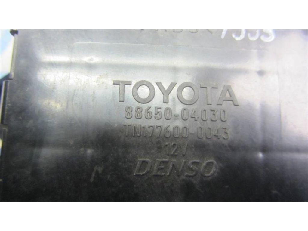 88650-04030 | Блок электронный TOYOTA TACOMA 05-15 - Фото 2