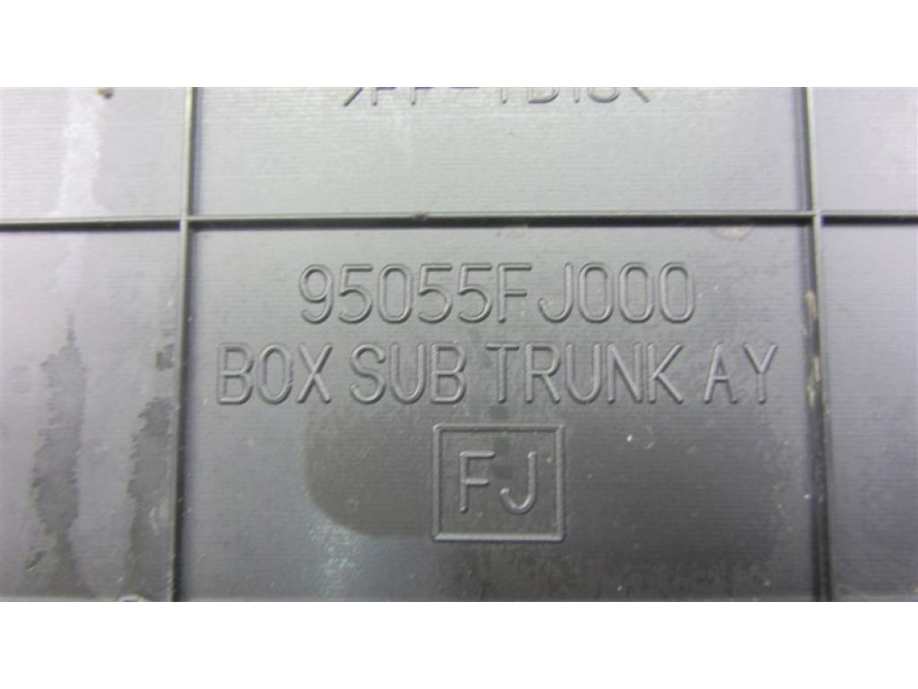 95055FJ000 | Скринька інструментальна SUBARU CROSSTREK 12-17 - Фото 4