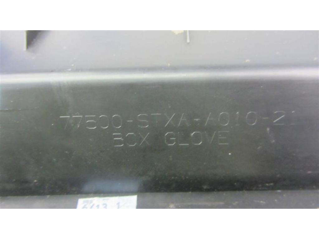 77500-STX-A01ZA | Бардачок ACURA MDX (YD2) 06-13 - Фото 5