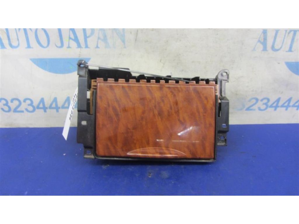 55620-33190 | Кишеня торпедо TOYOTA CAMRY 40 06-11
