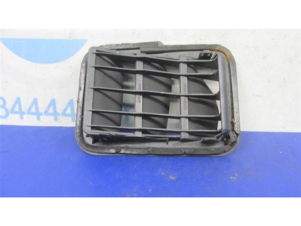 62940-44010 | Клапан вентиляции салона задн. TOYOTA AURIS 06-12