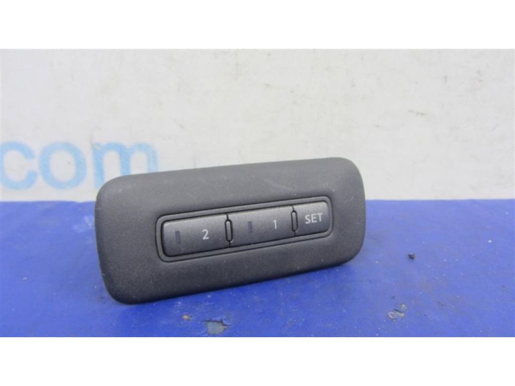 25491-3JA0A | Блок кнопок пам'яті сидінь передн. лів. INFINITI QX60/JX35 12-20