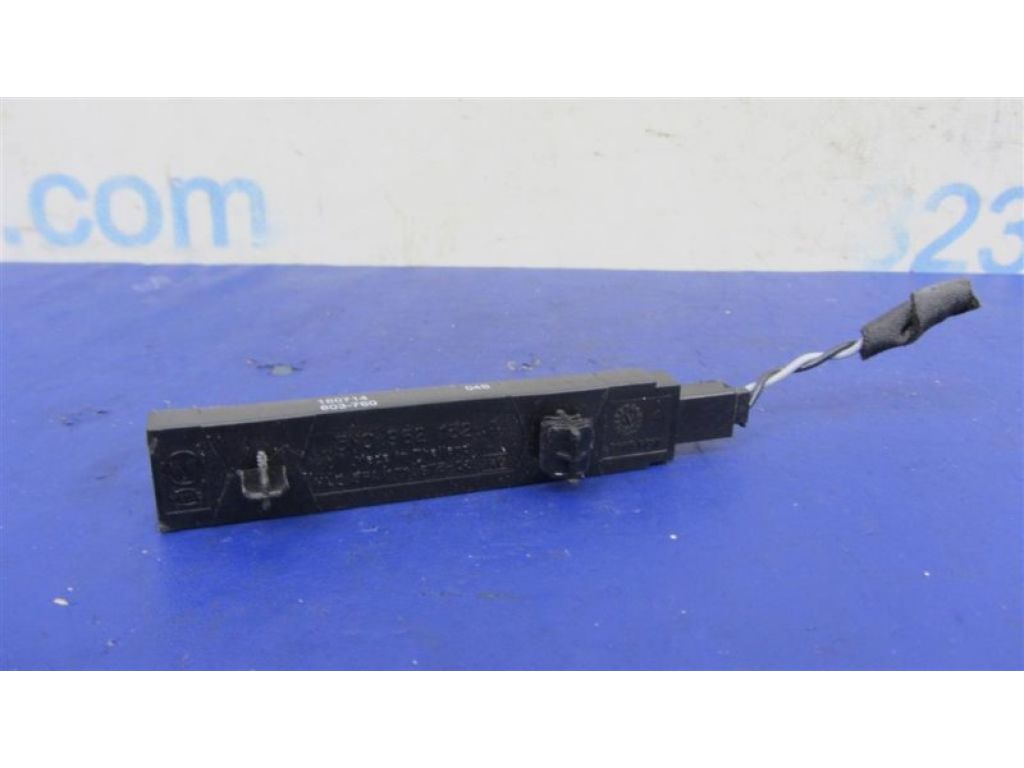 5K0 962 132 A | Антена VOLKSWAGEN JETTA USA 10-17