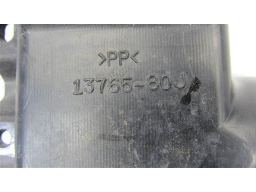13765-80J10 | Резонатор воздушного фильтра SUZUKI SX4 06-13 - Фото 4