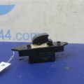 MR587944 | Кнопка стеклоподъемника MITSUBISHI OUTLANDER XL 05-13 - Превью 4