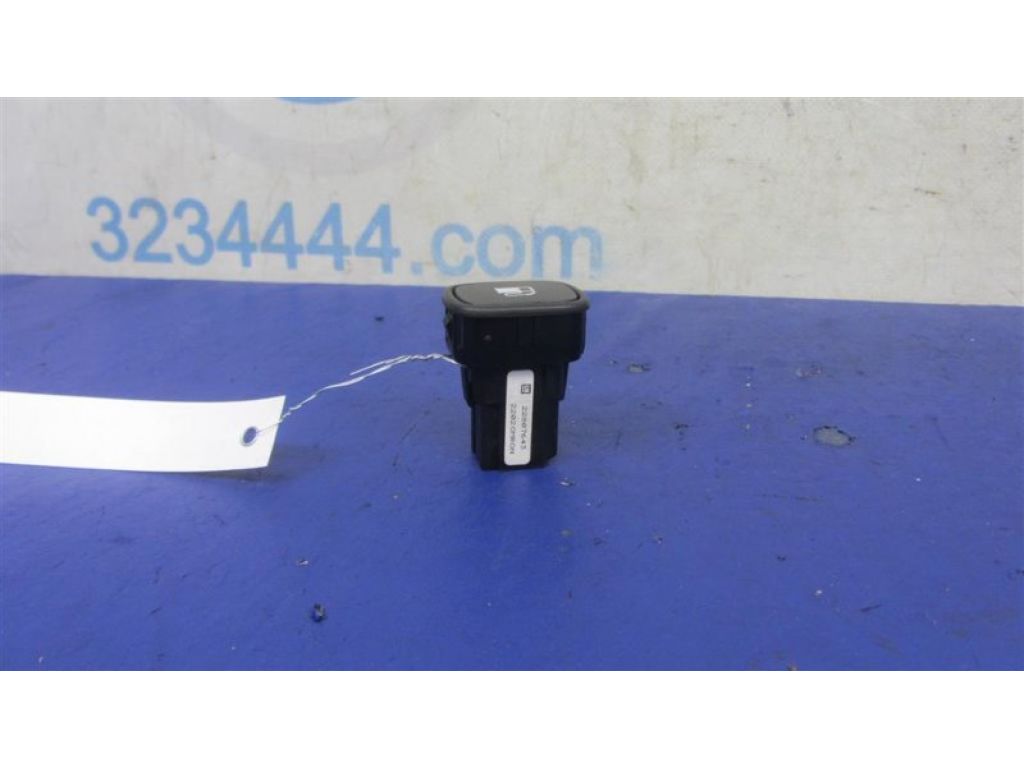 22807643 | Кнопка відкриття лючка бензобака CHEVROLET VOLT 10-15 - Фото 4
