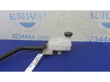 Бачок главного тормозного цилиндра NISSAN LEAF 10-17