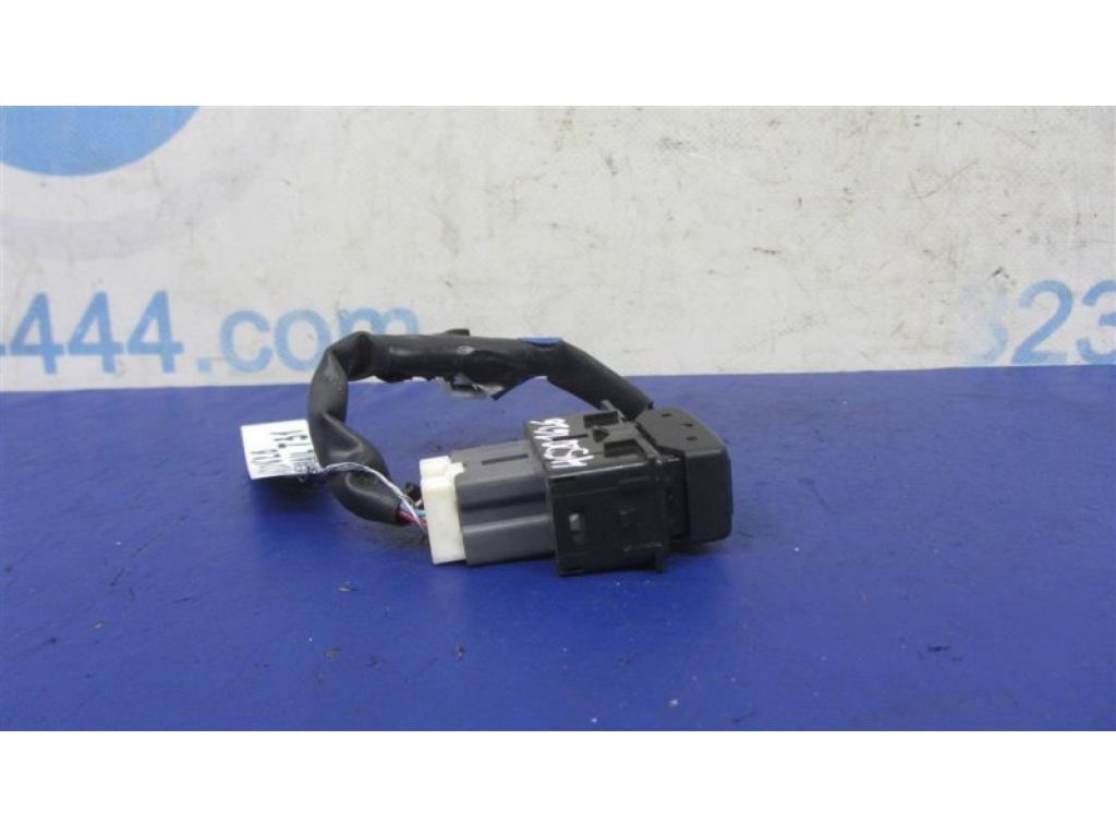 25500-JA01A | Кнопка обігріву сидінь NISSAN X-TRAIL T31 07-14 - Фото 4