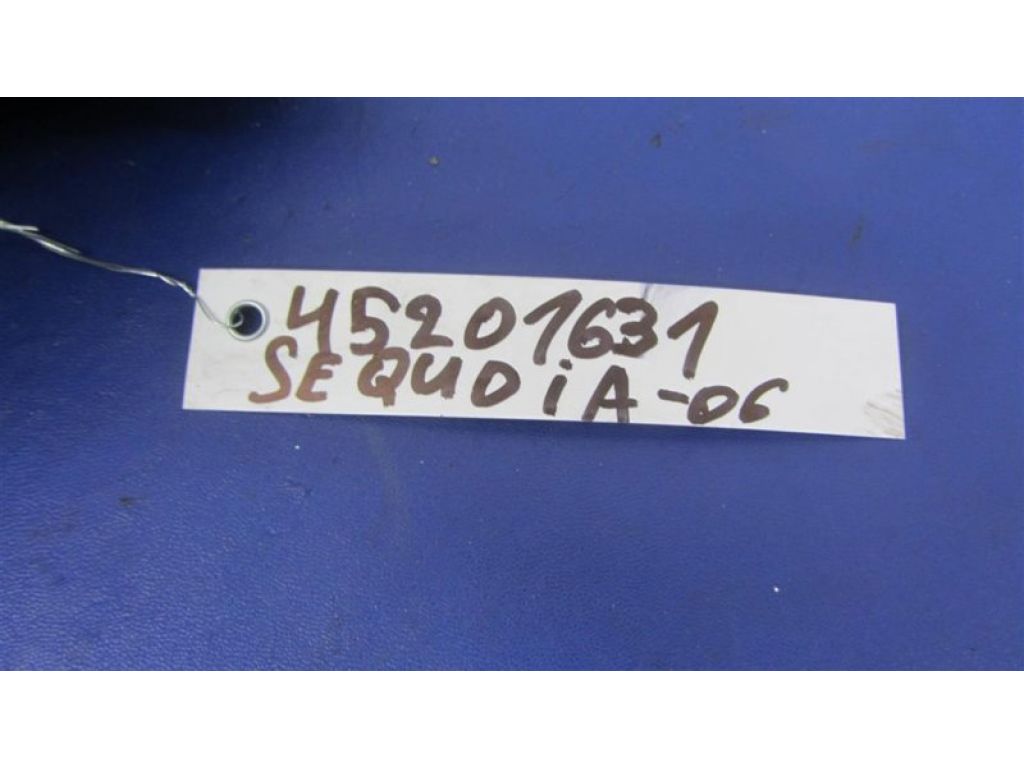 Кнопки на руль TOYOTA SEQUOIA 01-07 - Фото 2