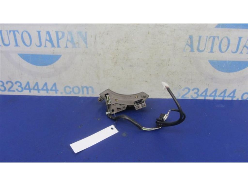 Кнопки на руль TOYOTA SEQUOIA 01-07 - Фото 3
