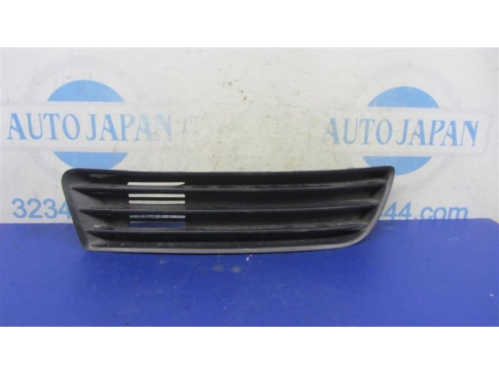71751-57L00-5PK | Заглушка протитуманних фар передн. прав. SUZUKI KIZASHI 09-14