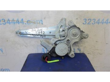 Склопідйомник задн. прав. TOYOTA CAMRY 50 12-15