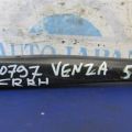 85211-0T010 | Поводок стеклоочистителя передний прав. TOYOTA VENZA 09-16 - Превью 2