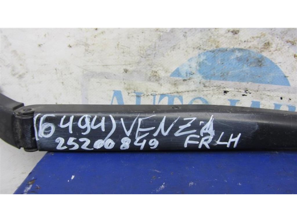 85211-0T010 | Поводок стеклоочистителя передний прав. TOYOTA VENZA 09-16 - Фото 2