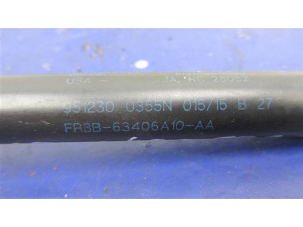 FR3B-63406A10-AA | Амортизатор крышки багажника лев. FORD MUSTANG 15- - Фото 3
